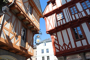 Attractions & activities . vannes